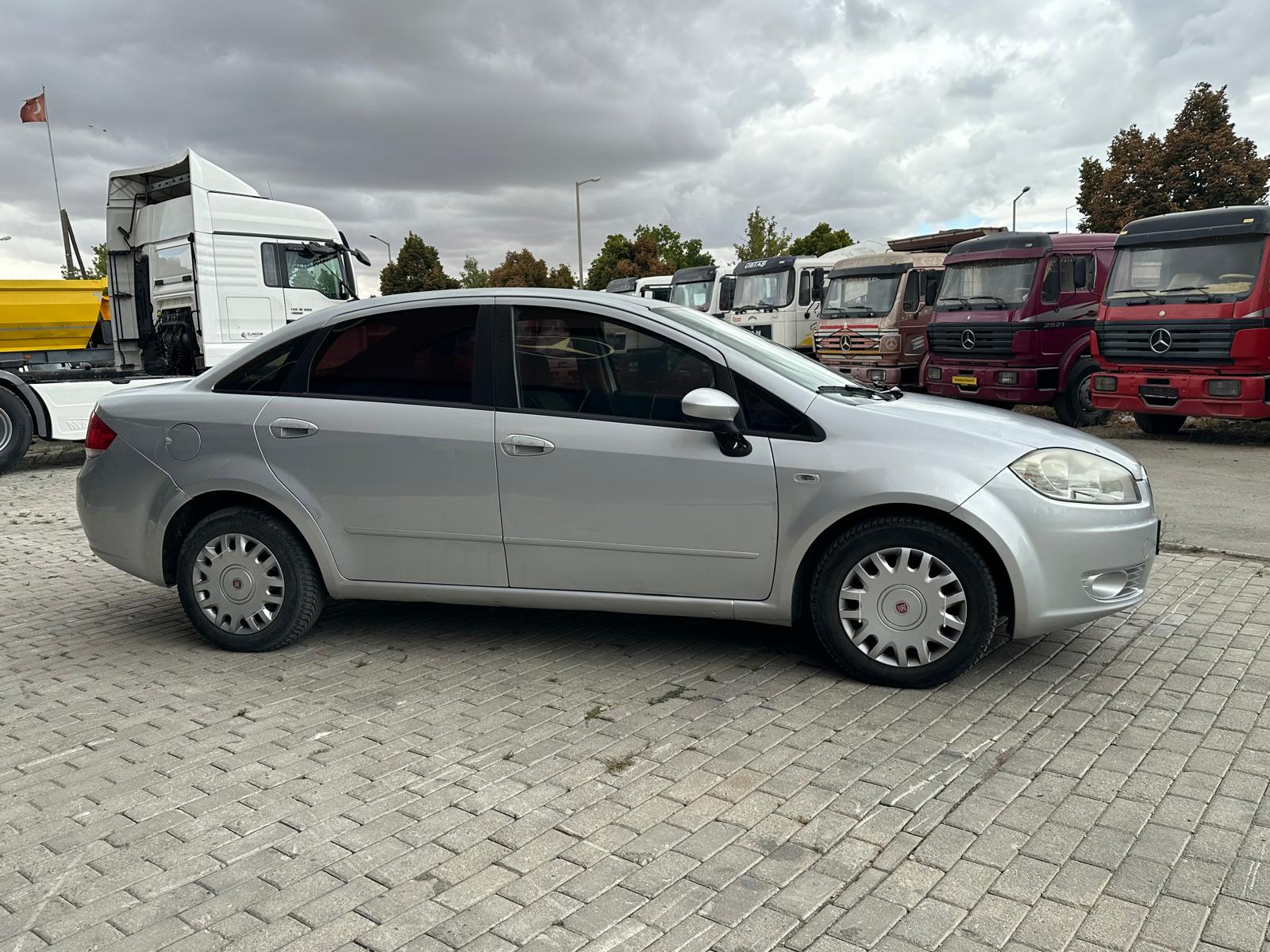2011 Fiat Linea 1.3 Multijet Active galeri 6